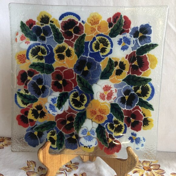 Fused Glass Peggy Karr Square Pansy Plate - Picture 1 of 2